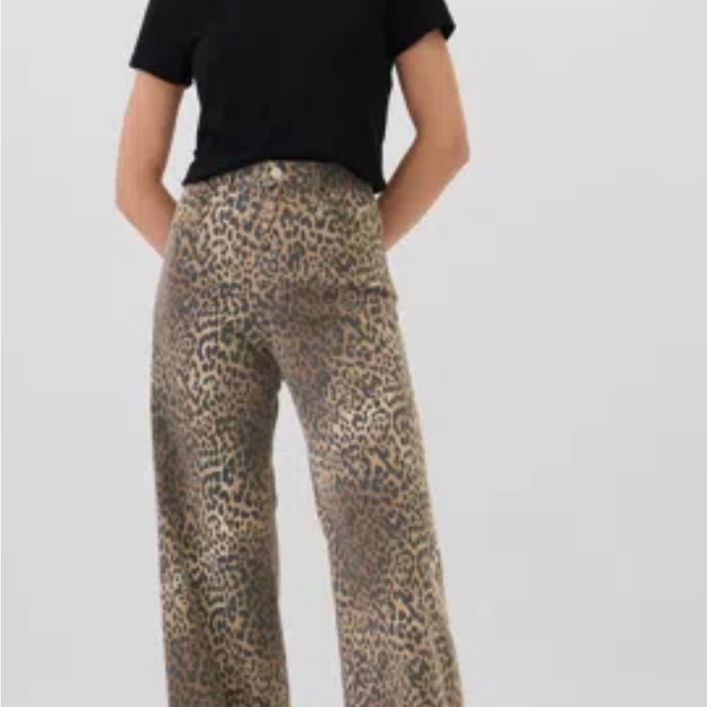 NWT GAP Leopard Print Baggy Mid Rise Denim Sz USW 35/20 Reg length. SOLD OUT - Picture 7 of 12